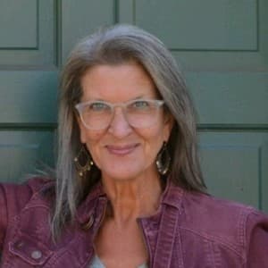 Dana Knowles