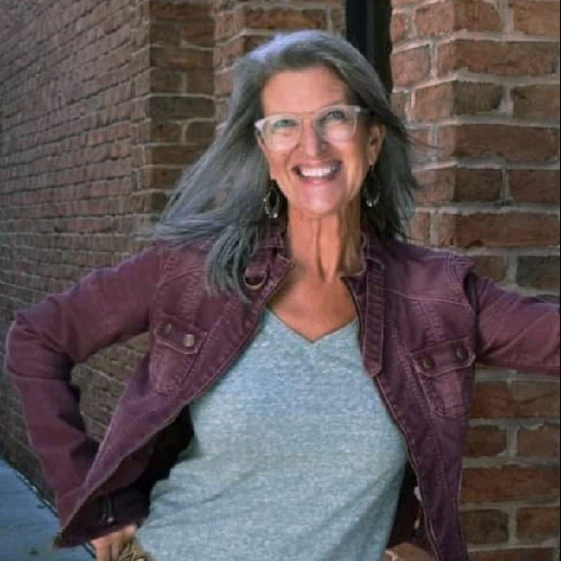 Dana Knowles